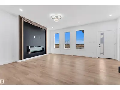 Interior photo 3 of 3606 39 AV