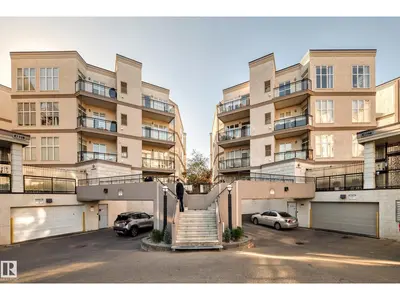 Interior photo 3 of #152 4827 104A ST NW