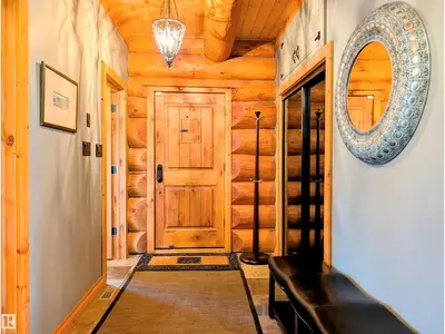 Interior photo 2 of 9 Upper CR