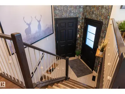 Interior photo 2 of 1509 14 AV