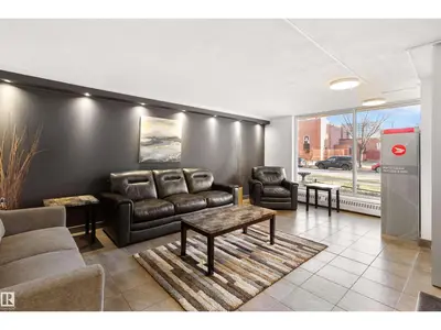 Interior photo 2 of #1401 9816 112 ST NW