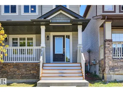 Interior photo 2 of 1565 33A ST NW