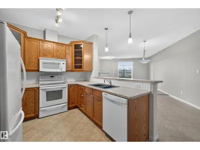 Interior photo 3 of #112 2503 HANNA CR NW