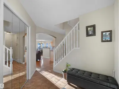 Interior photo 3 of 161 EASTON RD SW