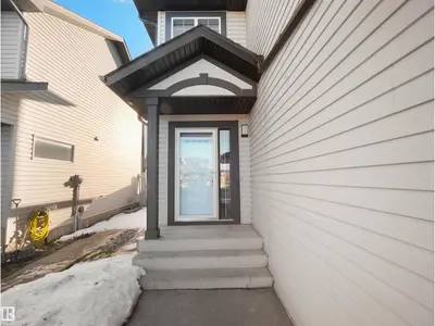 Interior photo 1 of 161 EASTON RD SW