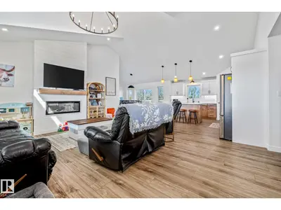 Interior photo 2 of 59351 Range Road 155