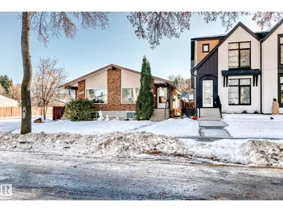 Interior photo 3 of 9623/9625 73 AV NW NW