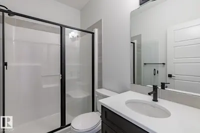 Interior photo 4 of 47 Renwyck PL