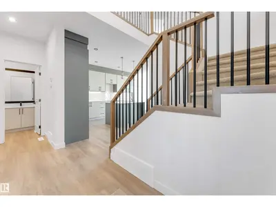 Interior photo 2 of 18 AXELWOOD CR