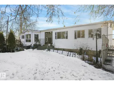 Interior photo 2 of 22545 TWP ROAD 512