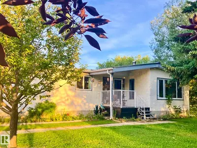 Interior photo 1 of 461039 RGE ROAD 282