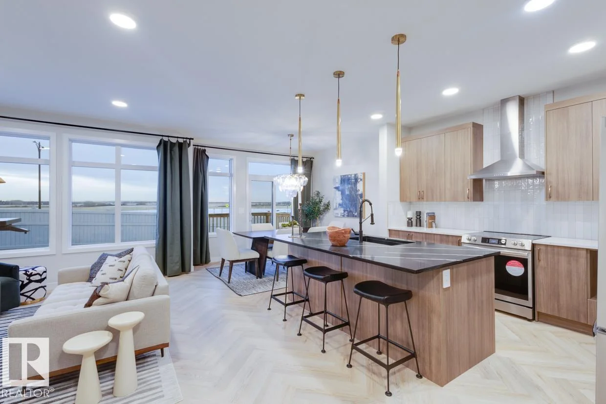 8227 KIRIAK LO SW, Edmonton - 3 bedroom Detached Single Family for sale