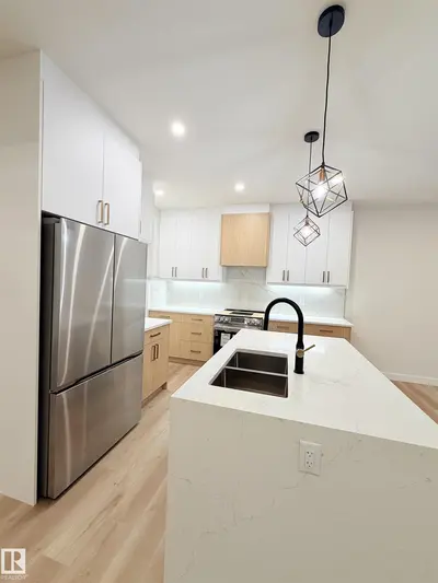 Interior photo 1 of 179 starling way