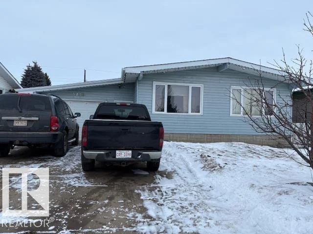 5230 47 AV, Vegreville - 3 bedroom Detached Single Family for sale