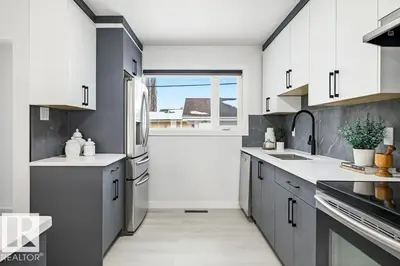 Interior photo 2 of 16206 83 AV NW