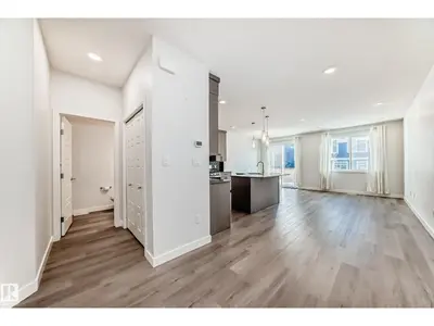 Interior photo 4 of 2282 Chokecherry CL SW