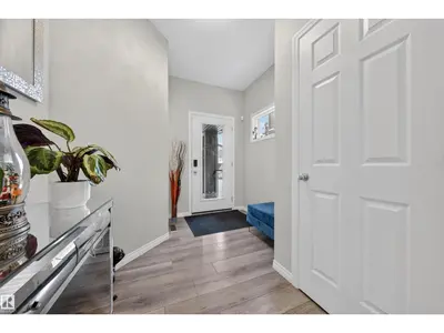 Interior photo 4 of 6085 KING LANDING SW