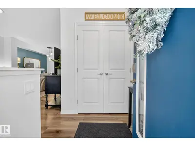 Interior photo 3 of 203 CHARLESWORTH DR SW