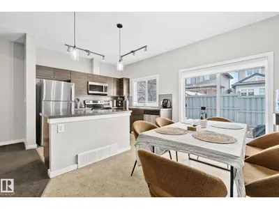 Interior photo 4 of #11 3710 ALLAN DR SW