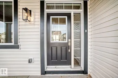 Interior photo 1 of 1027 Wolf Willow WY