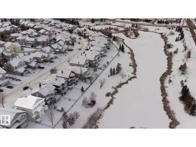 Interior photo 3 of 551 STEWART CR SW