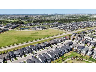 Interior photo 1 of 2743 Collins CR SW