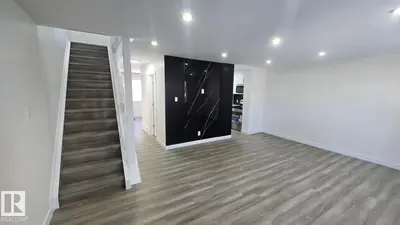 Interior photo 2 of 222 VILLAGE ON THE GREEN GR NW