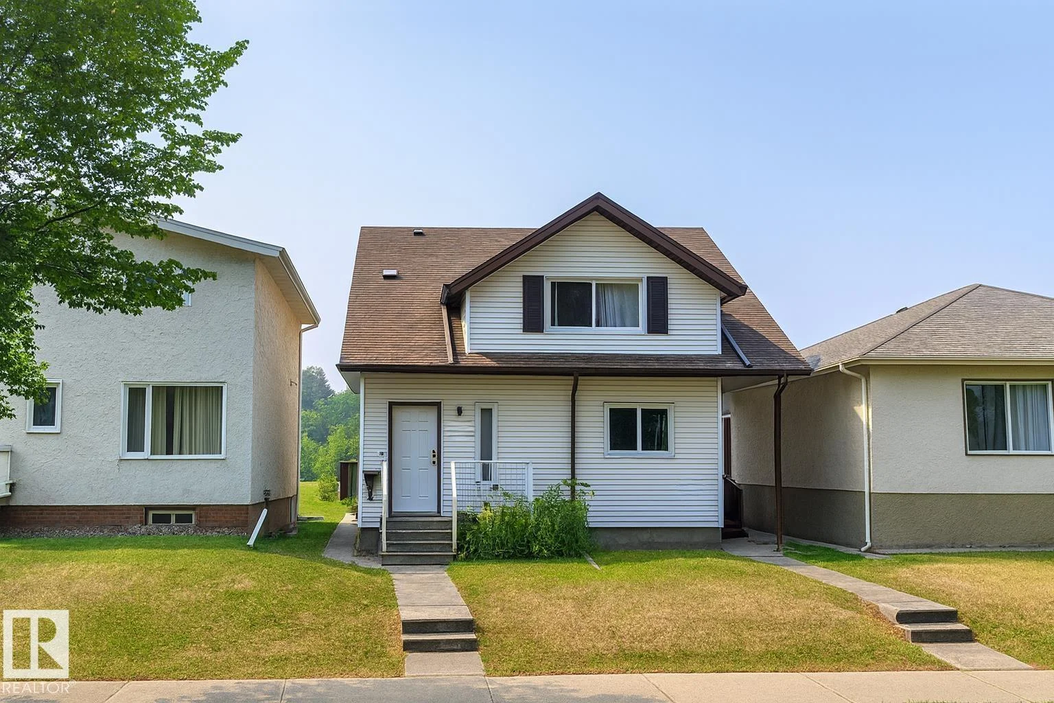 10831 80 AV NW, Edmonton - 5 bedroom Quadruplex for sale