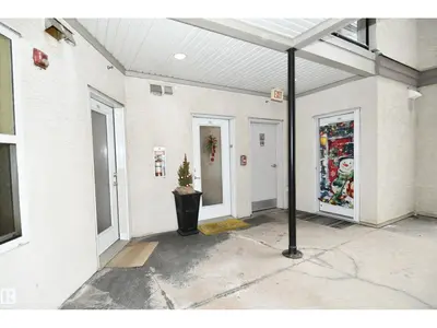 Interior photo 4 of #171 4823 104A ST NW