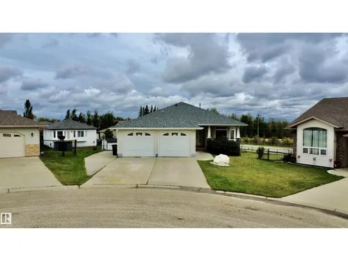 3806 44A AV, Drayton Valley - $449,900