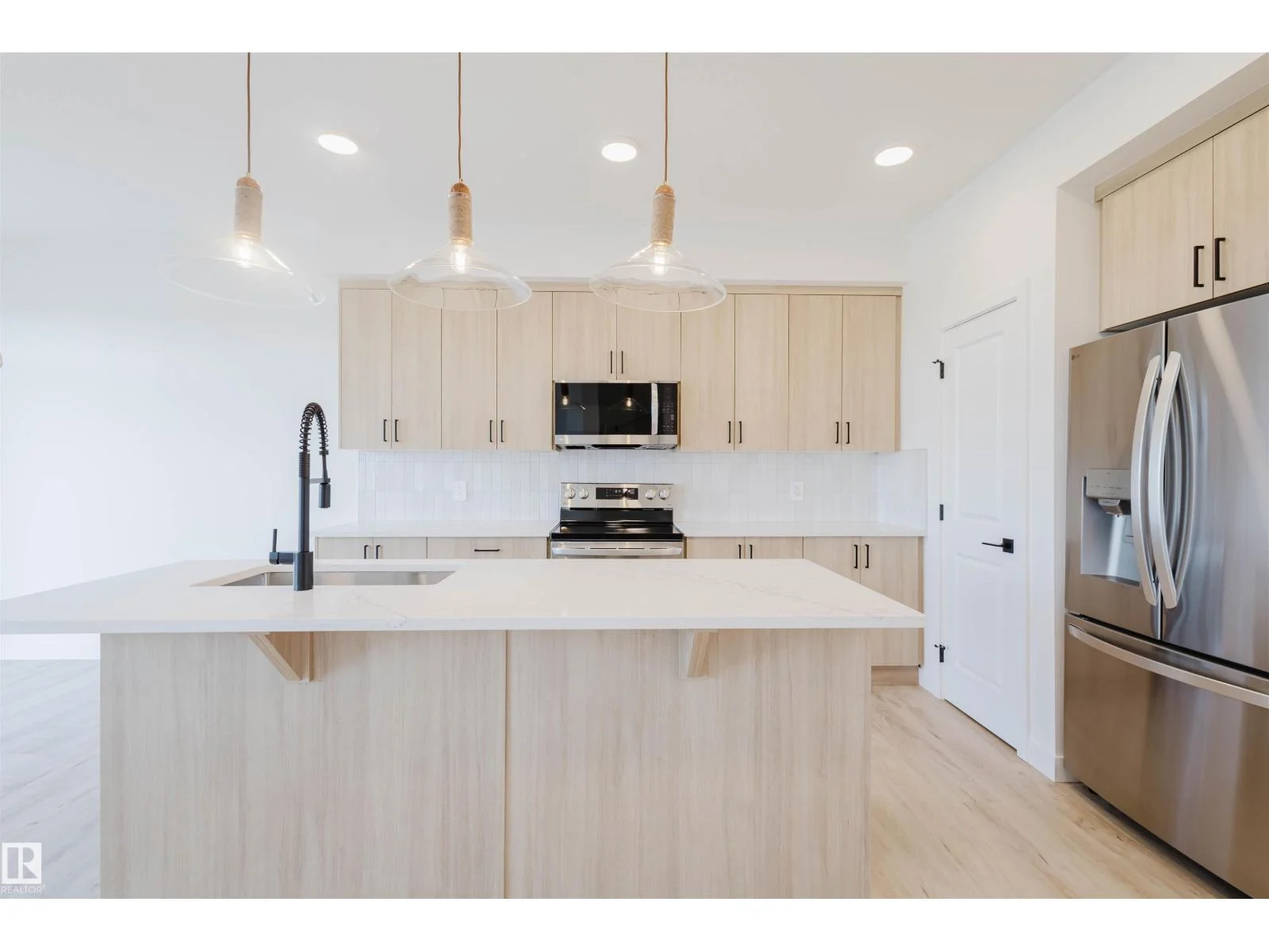 2118 CROSSBILL LN NW, Edmonton - 3 bedroom Duplex for sale