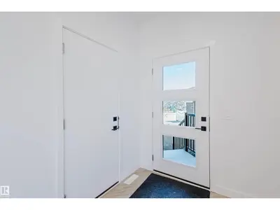 Interior photo 4 of 2118 CROSSBILL LN NW