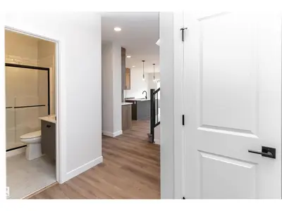 Interior photo 3 of 3026 DIXON LD SW