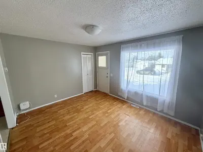 Interior photo 1 of 4725 44 AV