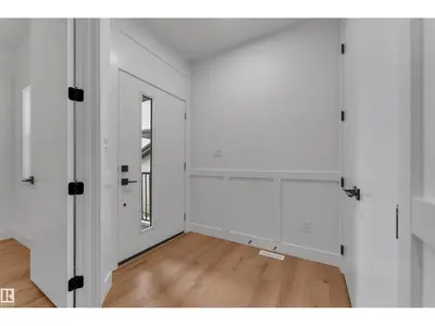 Interior photo 3 of 752 ASTORIA WY