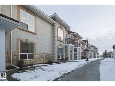 Interior photo 2 of #11 13825 155 AV NW