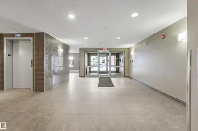 Interior photo 2 of #314 2203 44 Avenue NW