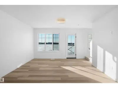 Interior photo 2 of 509 ASTER DR NW