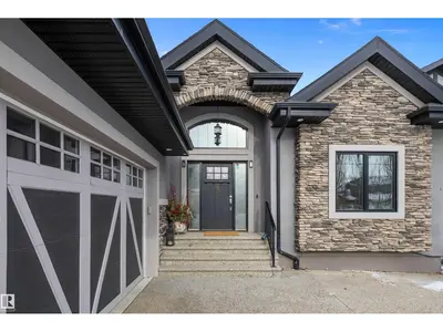 Interior photo 2 of 1190 ADAMSON DR SW