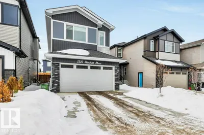 Interior photo 2 of 5320 Kimball PL SW