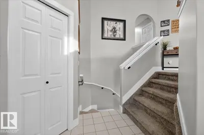 Interior photo 1 of 3947 52 ST