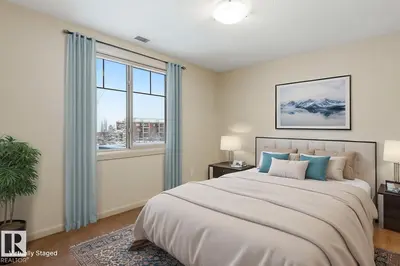 Interior photo 2 of #228 400 PALISADES WY