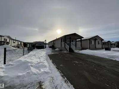 Interior photo 2 of 72 JUTLAND CR