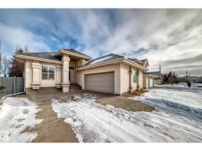 Interior photo 3 of 241 Darlington CR NW