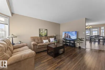 Interior photo 1 of 705 ROBIN CL E