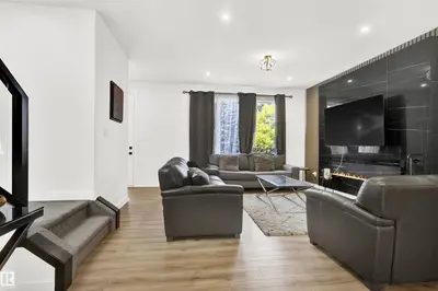 Interior photo 3 of 9559 85 ST NW