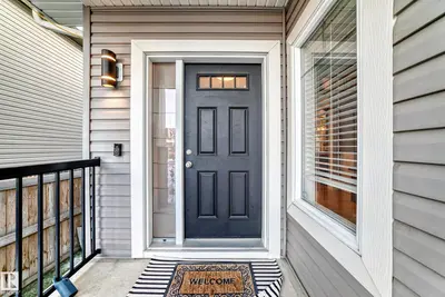 Interior photo 4 of 28 HILLDOWNS DR