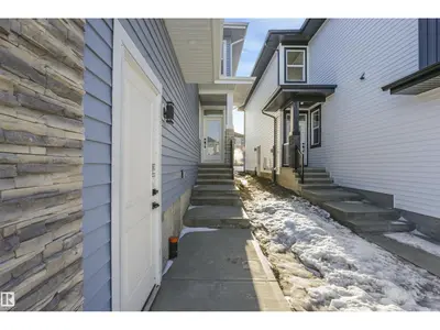 Interior photo 2 of 3505 44 AV