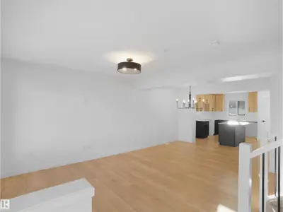 Interior photo 4 of 1299 KESWICK DR SW