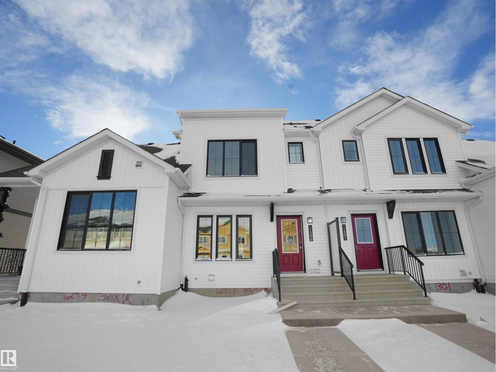 1299 KESWICK DR SW, Edmonton - 3 bedroom Residential Attached for sale